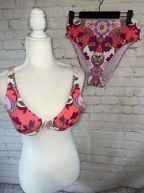 Cupshe Floral Underwire Bikini Set - Pink Multi. Size Medium